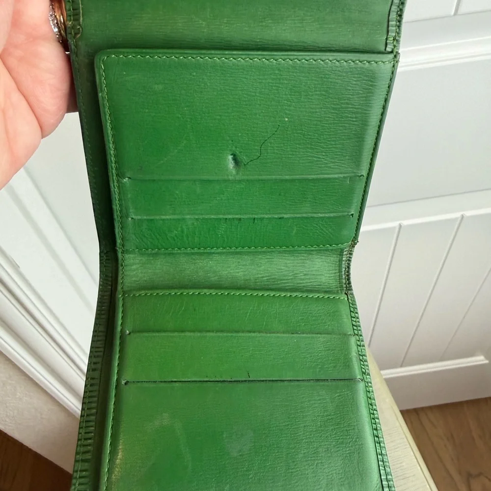 Louis Vuitton Epi Green Elise double side Wallet *Authentic*